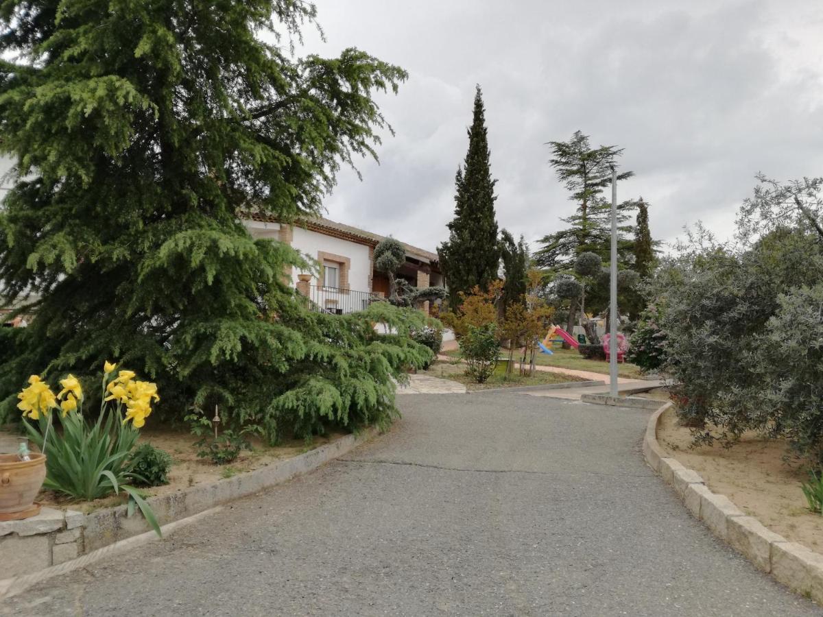 Casa Rural La Amistad Burguillos de Toledo Exterior photo