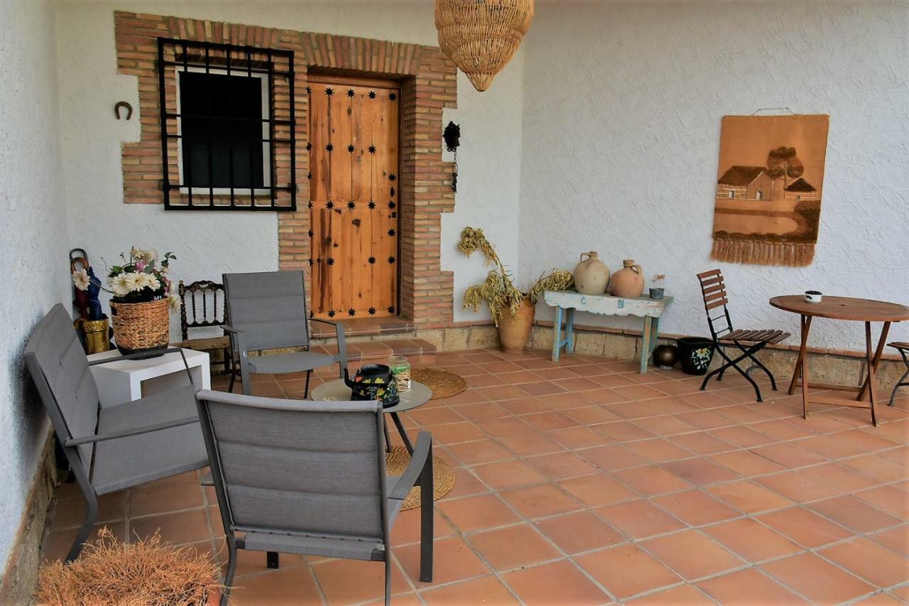 Casa Rural La Amistad Burguillos de Toledo Exterior photo