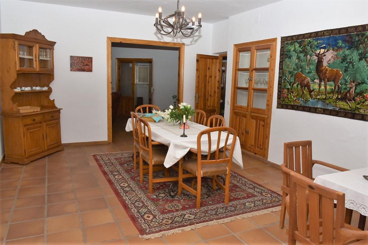 Casa Rural La Amistad Burguillos de Toledo Exterior photo